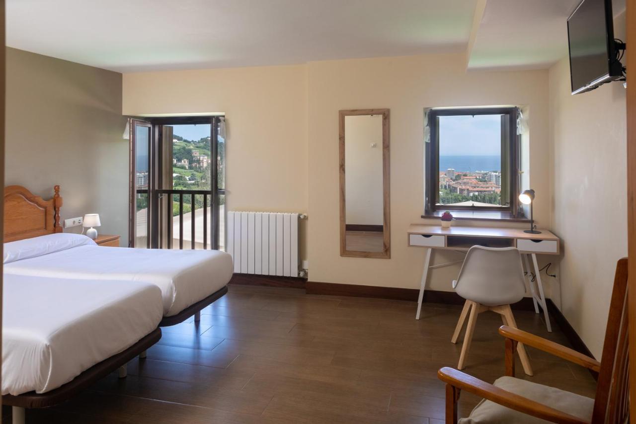 Agroturismo Argoin Txiki Zarautz Exteriör bild